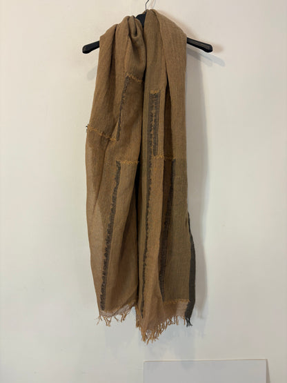 ZADIG & VOLTAIRE. Pañuelo tonos tierra