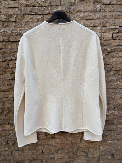 MASSIMO DUTTI. Chaqueta fluida color crudo