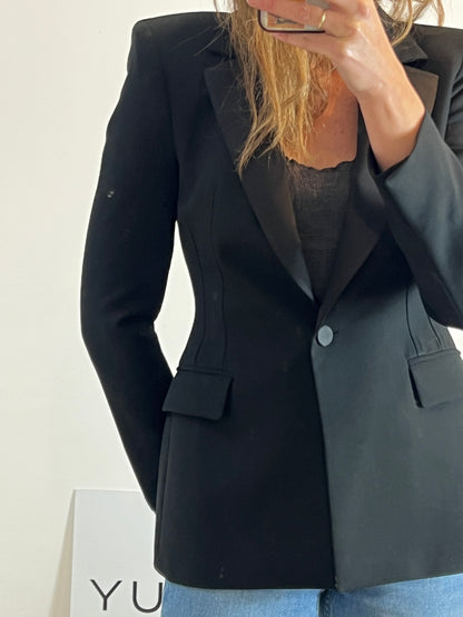 ZARA. Blazer negra solapa satinada. T S