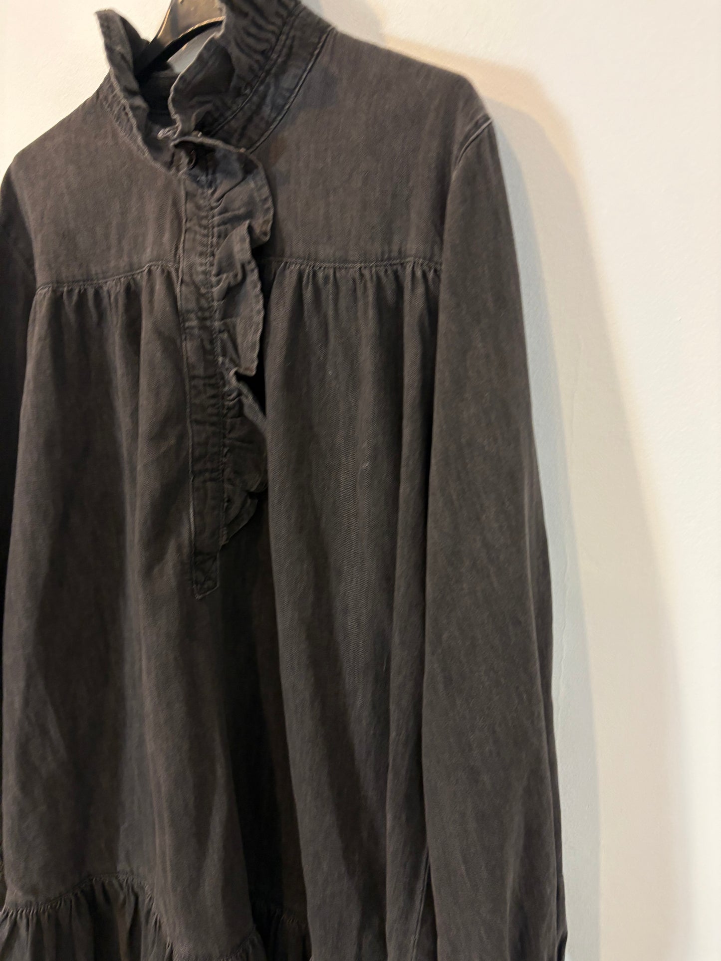 CLAUDIE PIERLOT. Vestido denim corto fluido