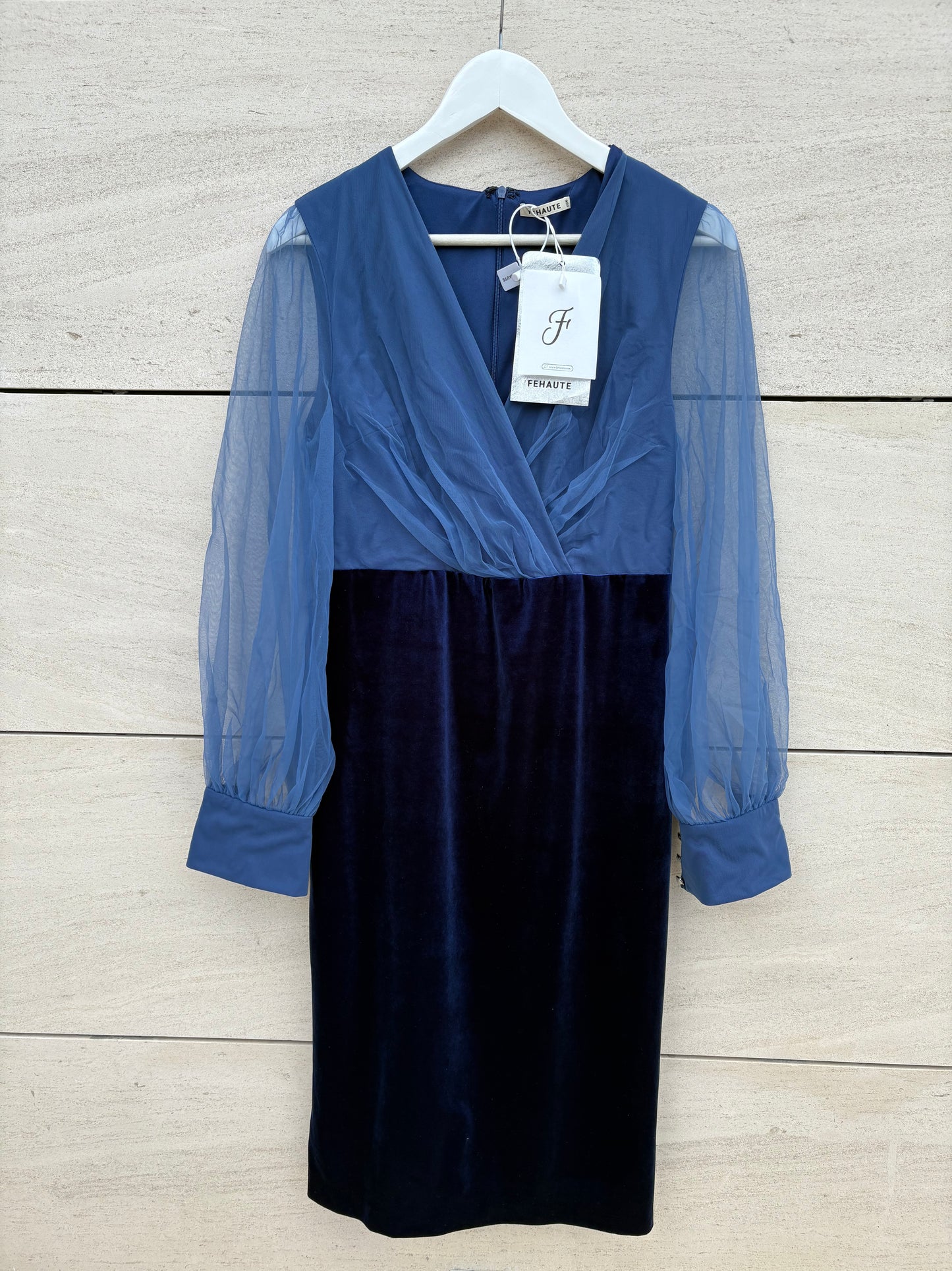FEHAUTE. Vestido midi azul terciopelo