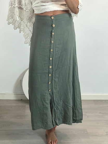 SENSE. Falda larga botones T.s