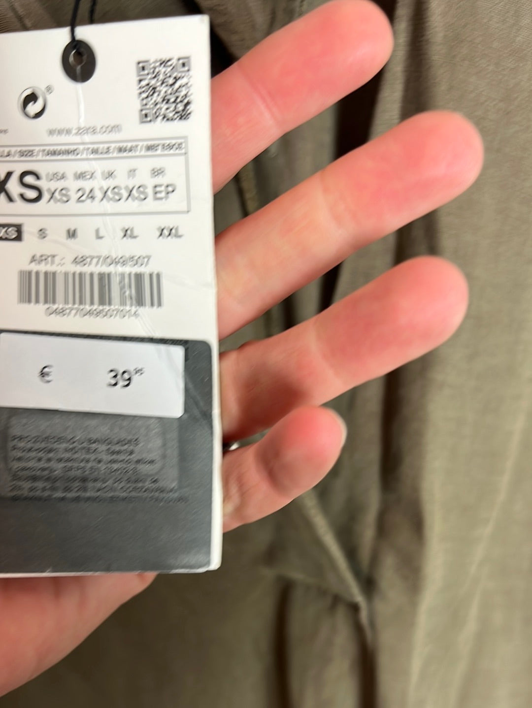 ZARA. Vestido verde caqui  estilo kaftan. T XS