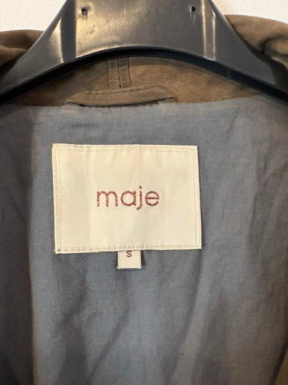 MAJE. Chaqueta ligera marrón piel