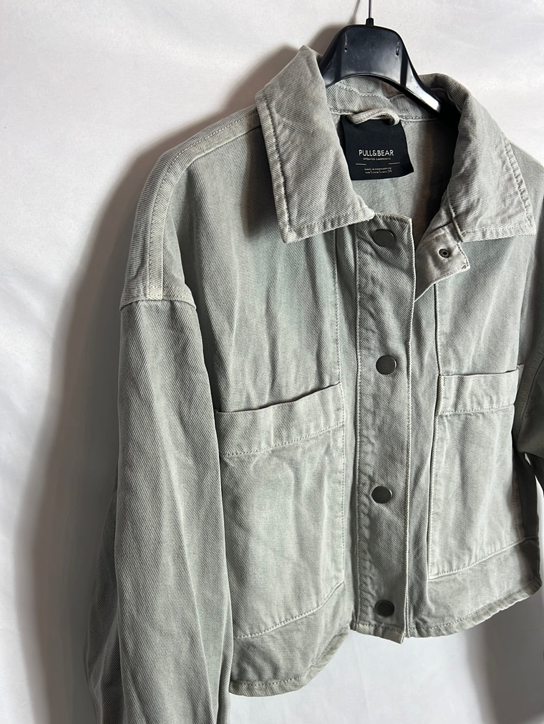 PULL&BEAR. Cazadora denim gris T.s