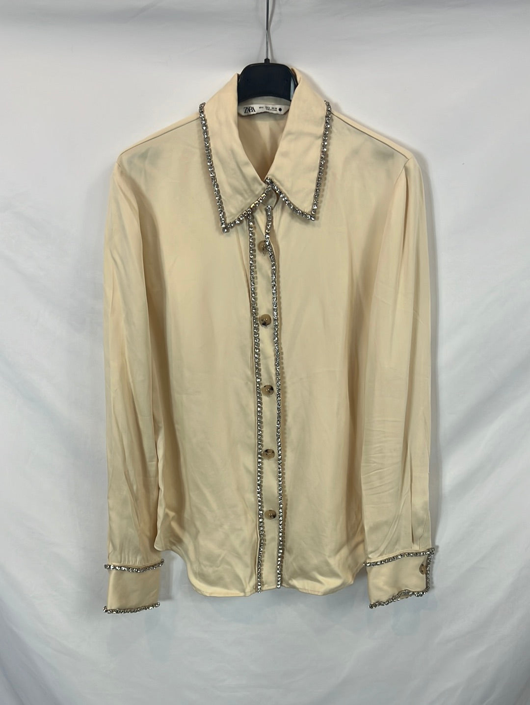 ZARA. Blusa beige pedrería T.s