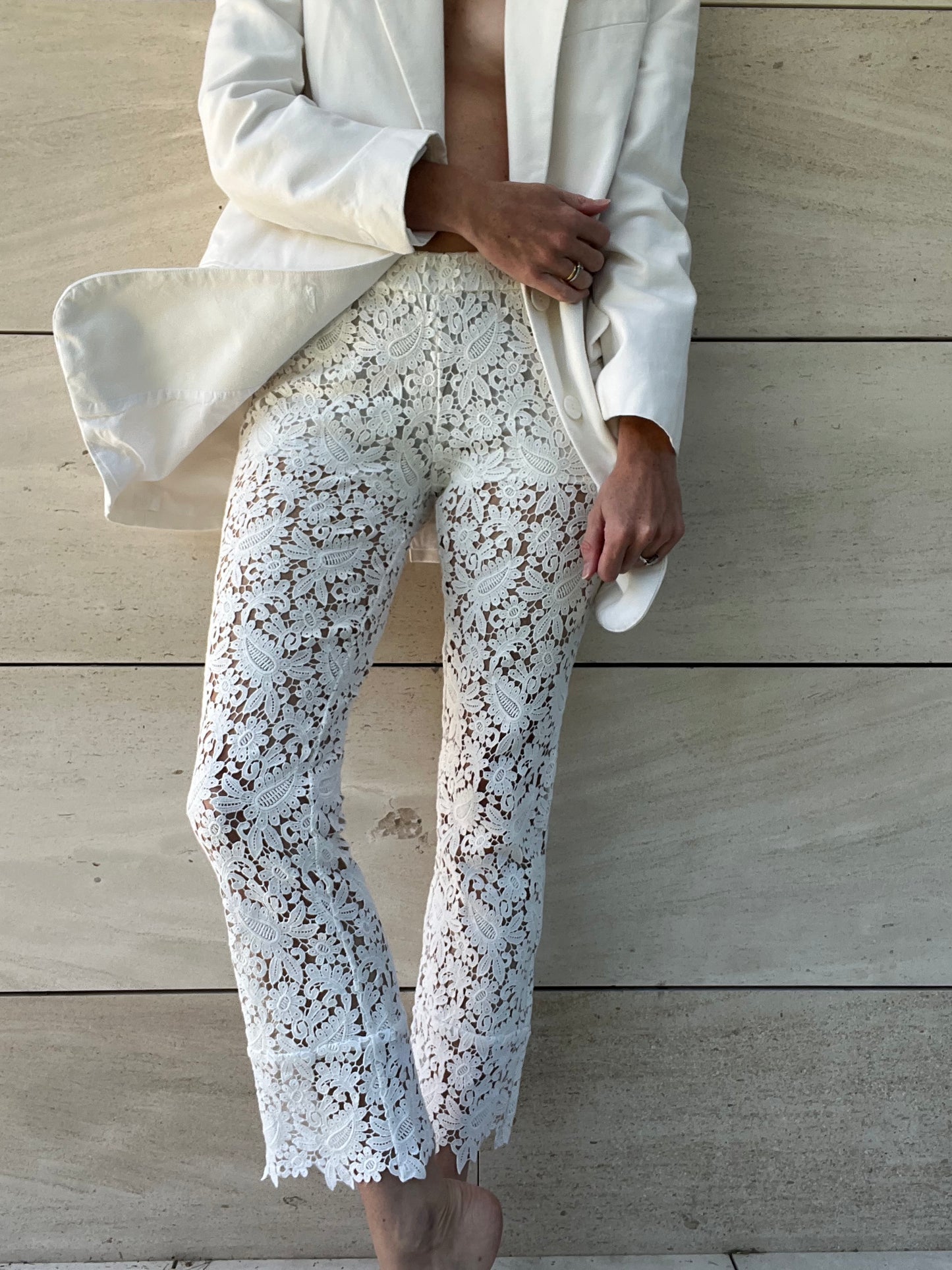 MAJE. Pantalón encaje blanco elástico  T.1(s)