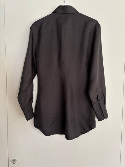 MASSIMO DUTTI Limited Edition. Camisa satinada  fluida