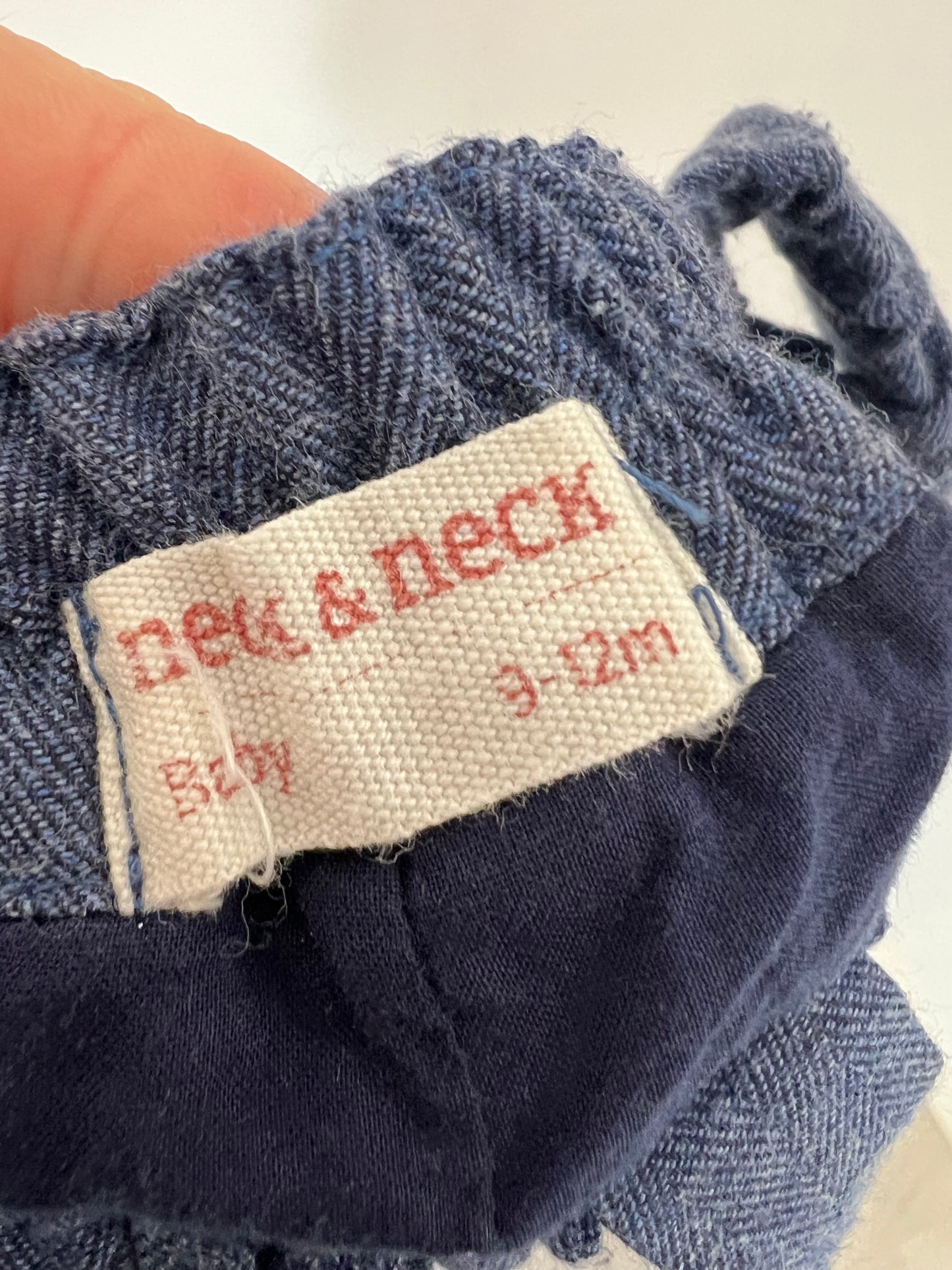 NECK&NECK. Bermuda azul tirantes. T 9-12 meses