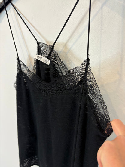 MANGO. Black speckled linen top. TM