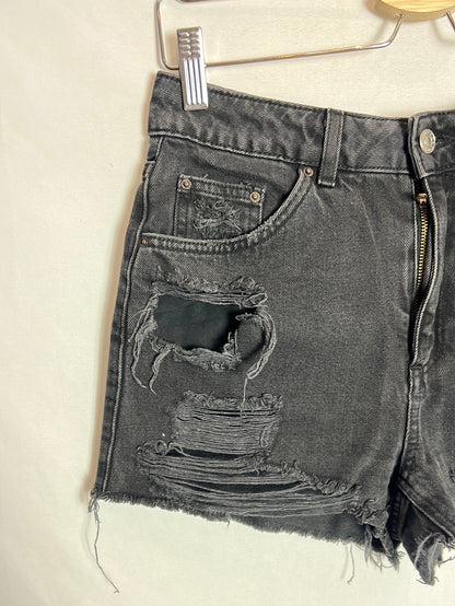 TOPSHOP. Denim corto rotos negro . T38