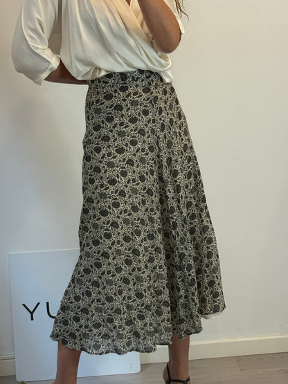MASSCOB. Falda larga estampada