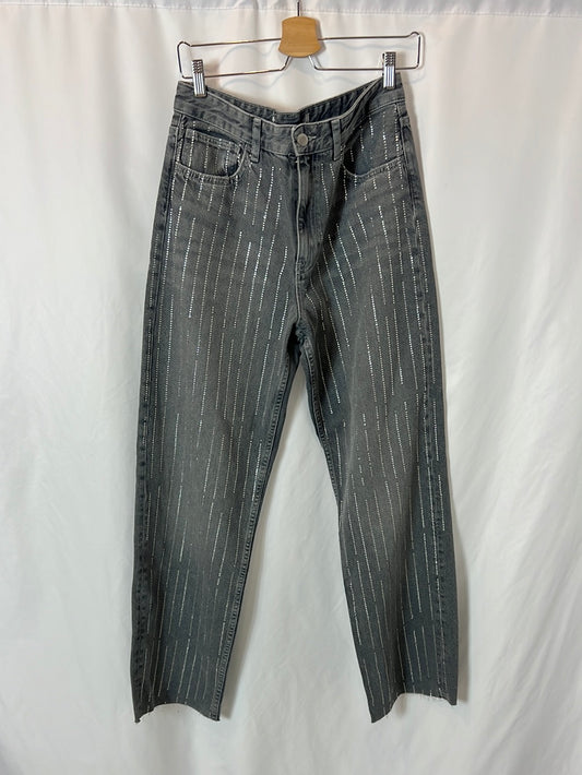ZARA. Gray denim with wide leg details. Size 38