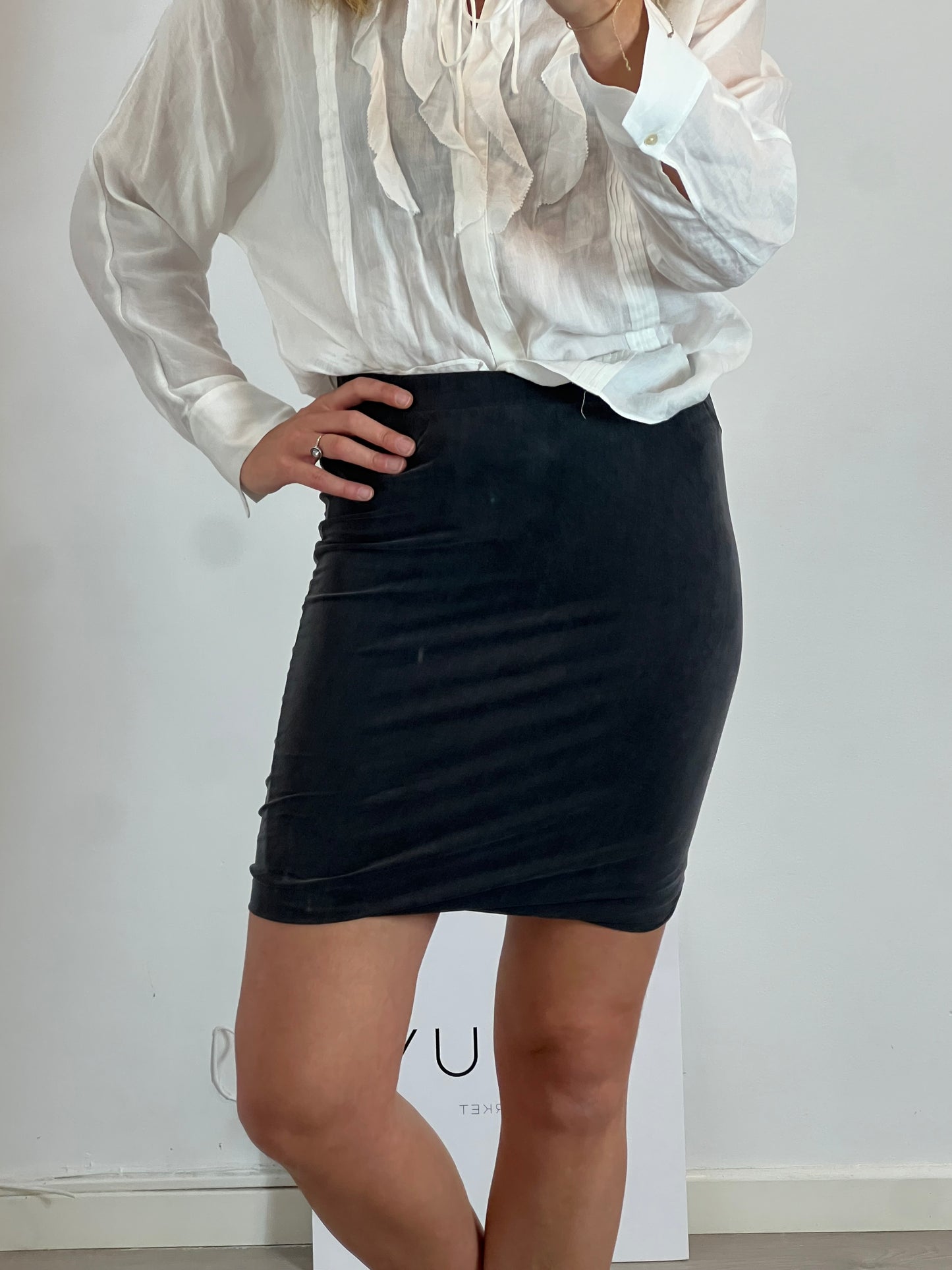 AMERICAN VINTAGE. Grey/blue stretch skirt. TS