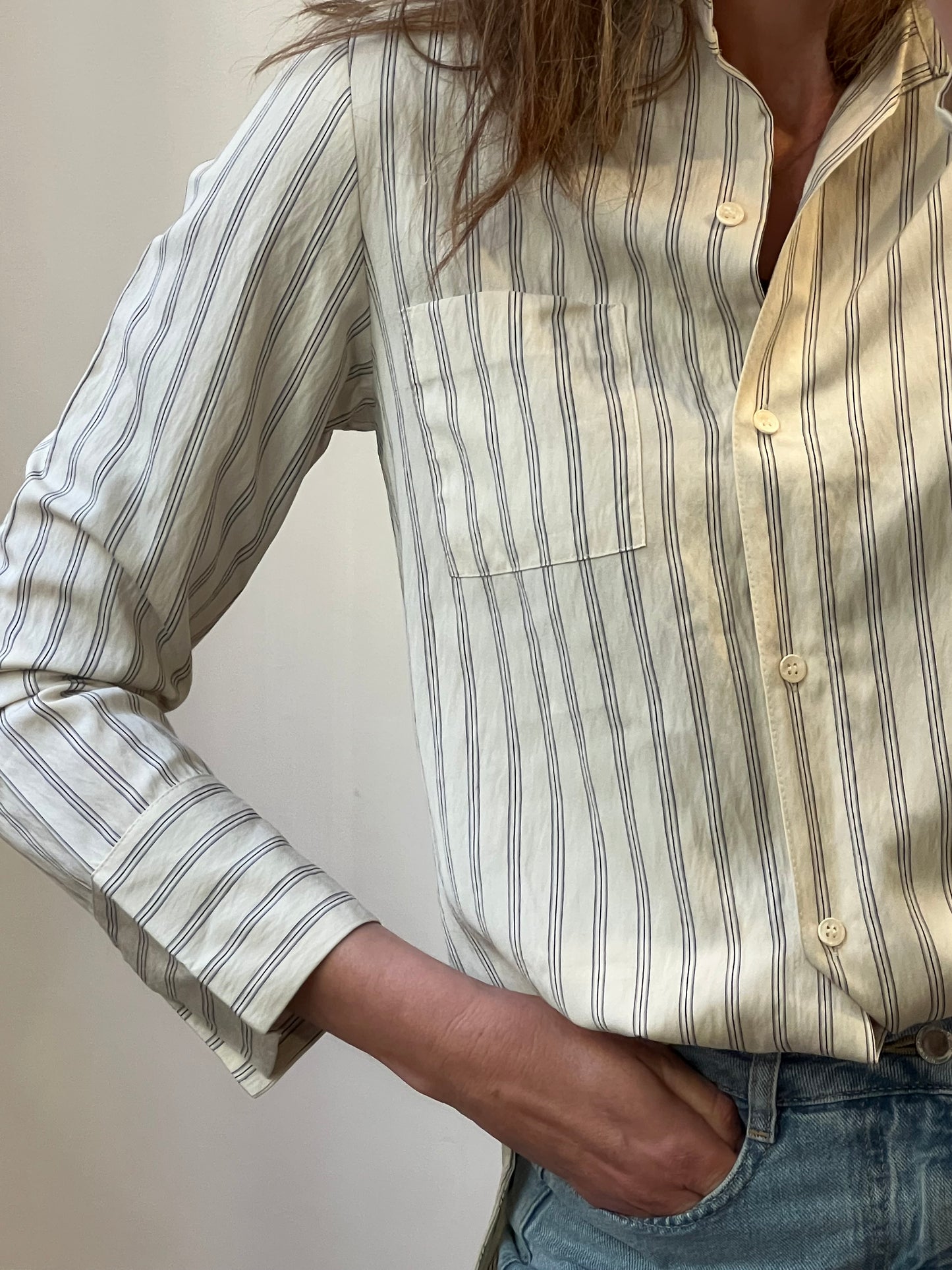 ZARA. Flowy beige striped shirt. TS