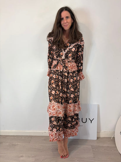 COOSY. Vestido largo estampado vuelo
