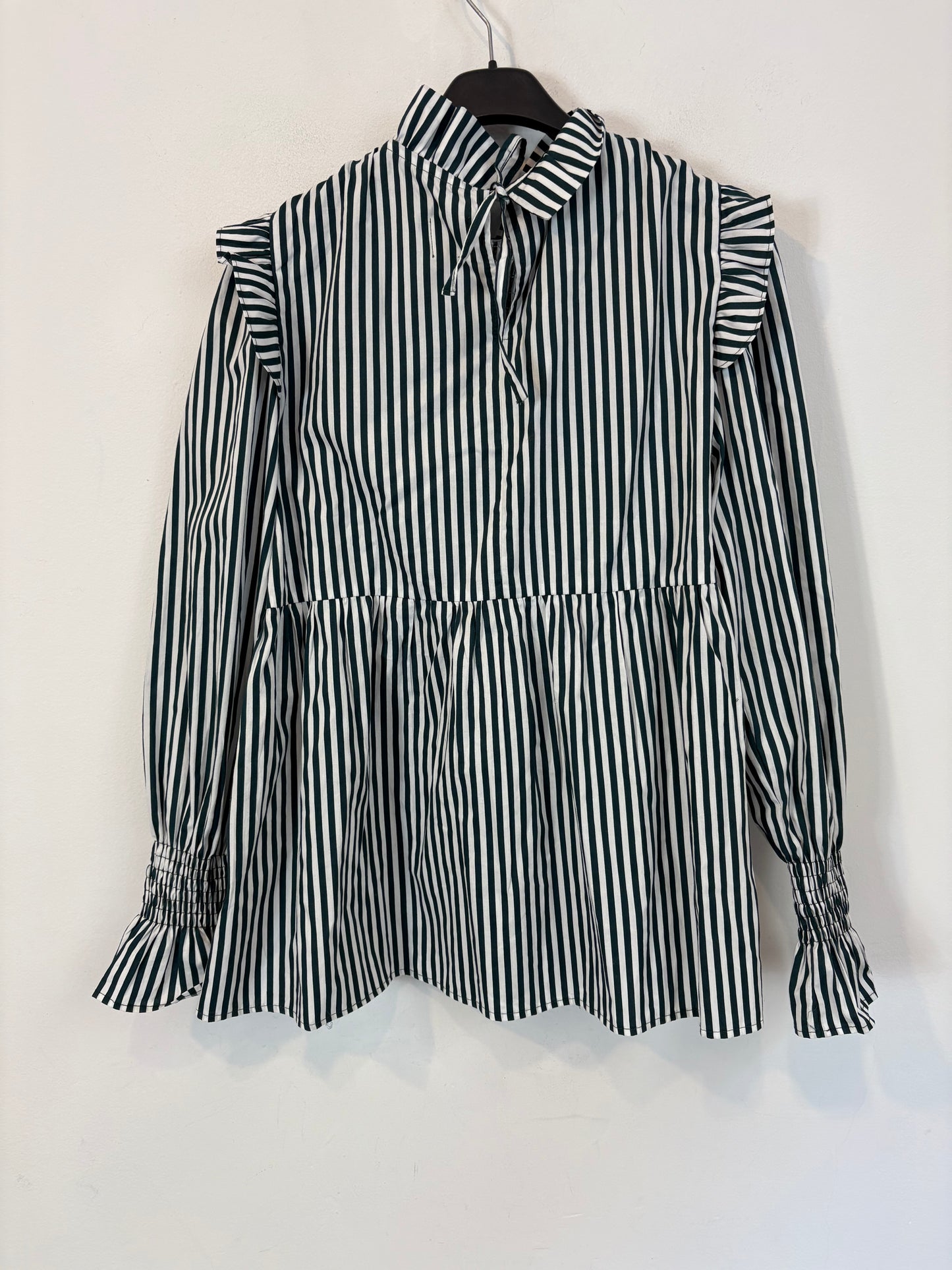 DELUEM. Blusa rayas nido de abeja