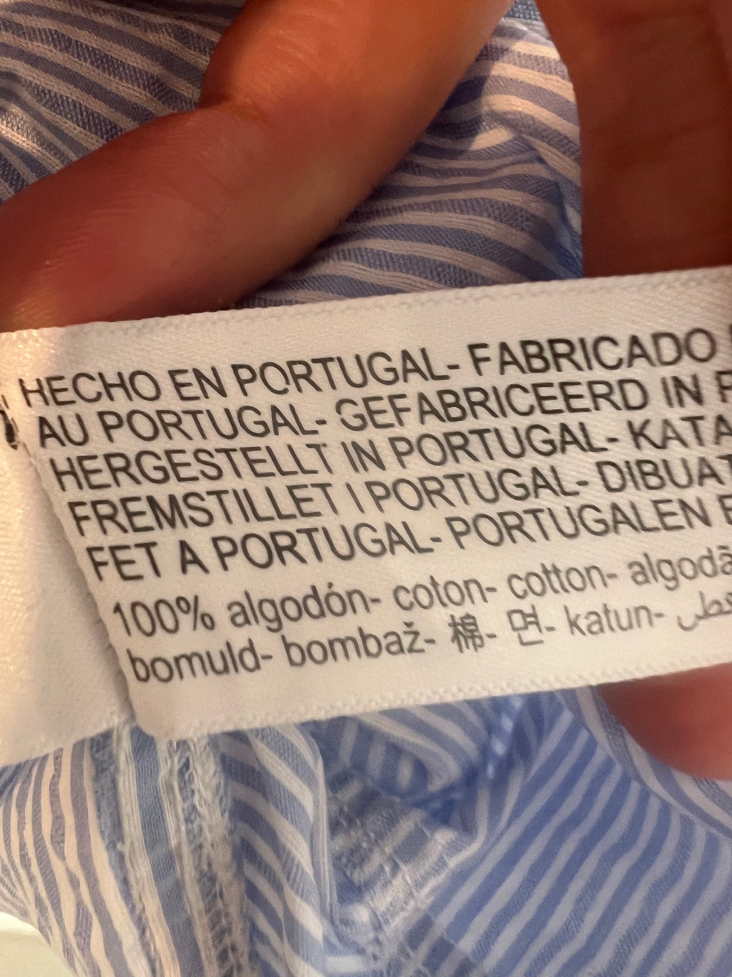 MASSIMO DUTTI. Camisa de rayas azul y blanca T.36