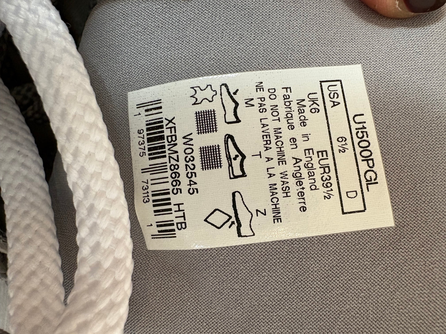 NEW BALANCE. Zapatilla modelo 1500 made in England. T 39.5