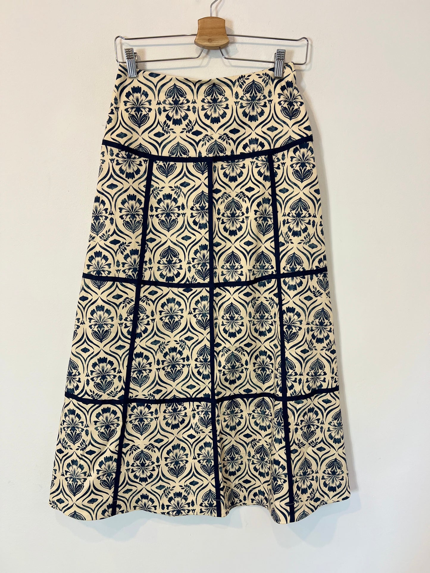 SOPHIE&LUCIE. Conjunto top y falda flores T.34