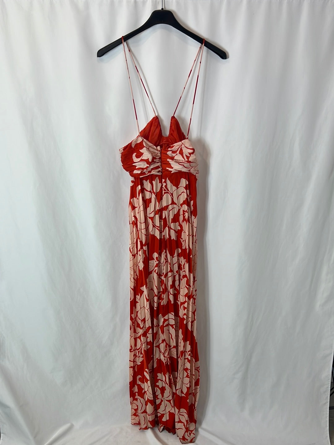 MANGO. Long pleated floral dress T.xs