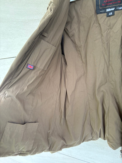 BELSTAFF. Khaki green quilted jacket with pockets. TM