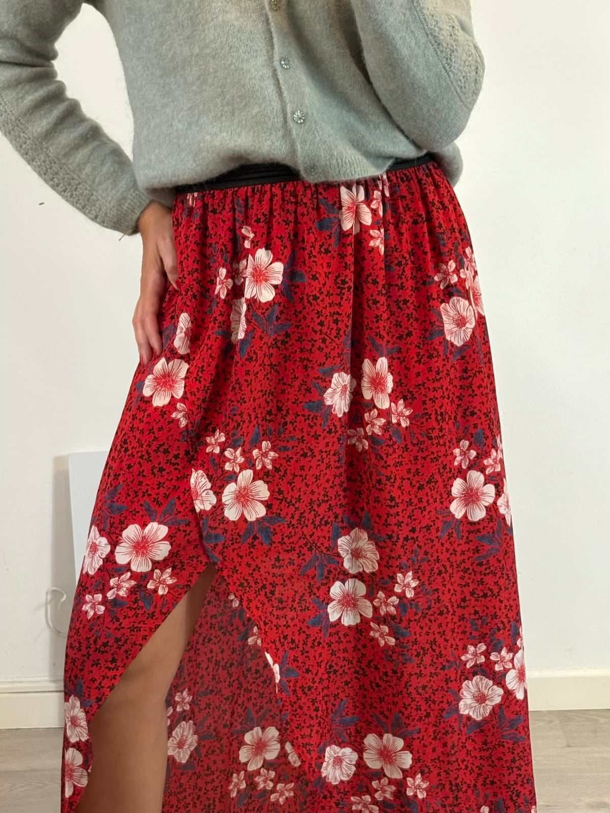 ZADIG & VOLTAIRE . Falda larga seda en rojo abertura