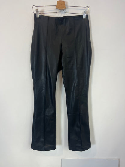 ZARA. Pantalón efecto piel costura. T S
