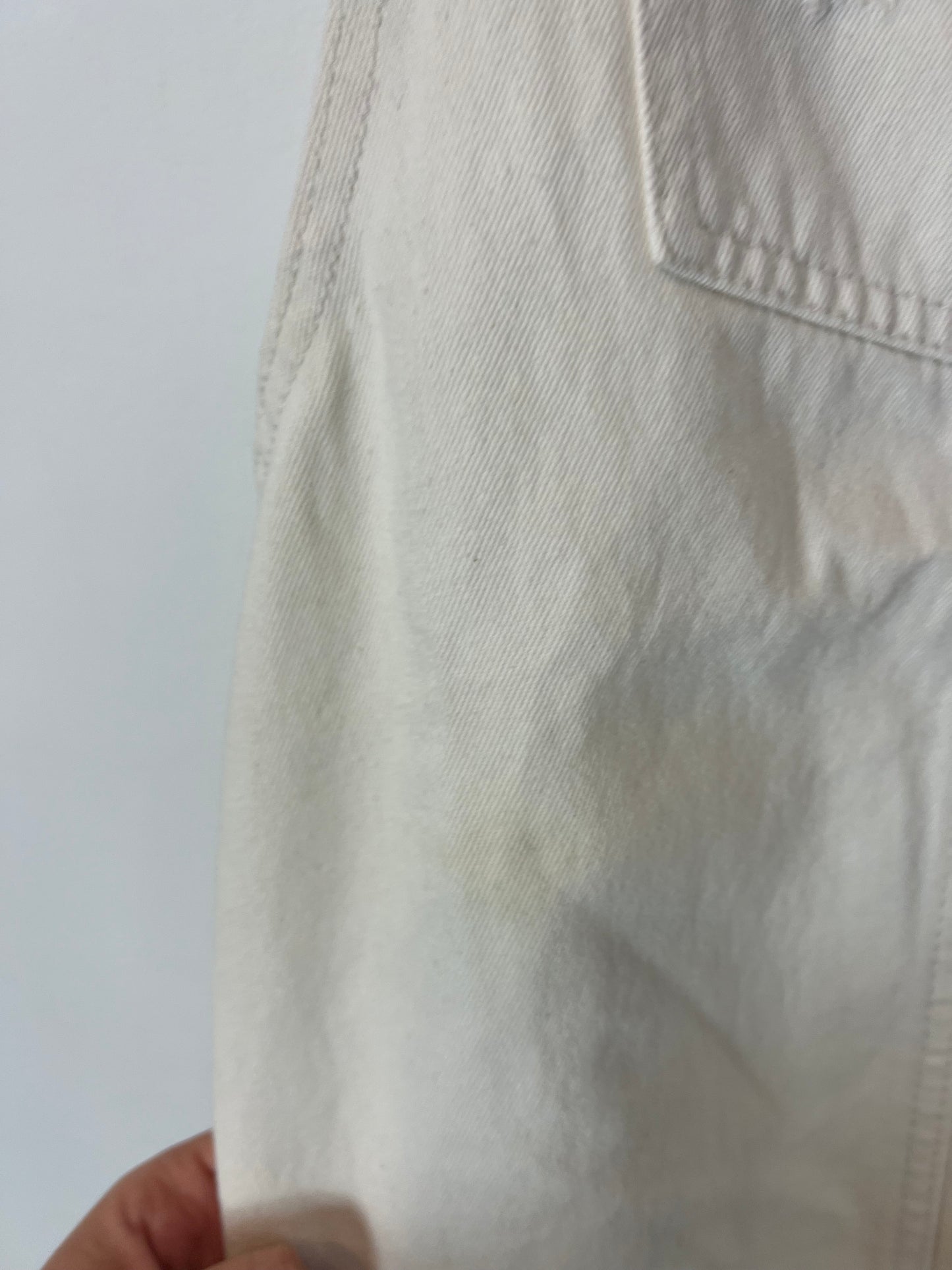 ZARA. Pichi vaquero blanco. T M