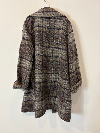 ALGO BONITO. Abrigo cuadros con lana