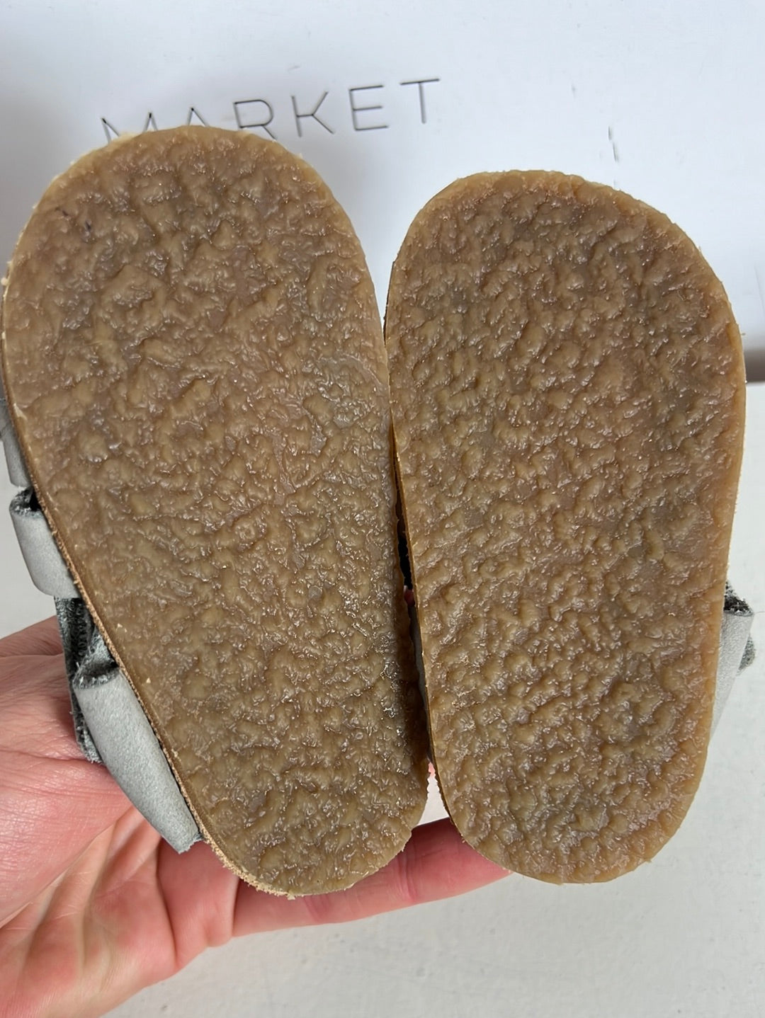 ZARA. Grey faux leather sandals. Size 18