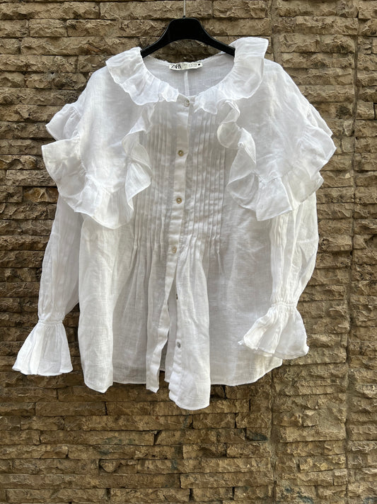 ZARA. Blusa blanca lino detalle capa