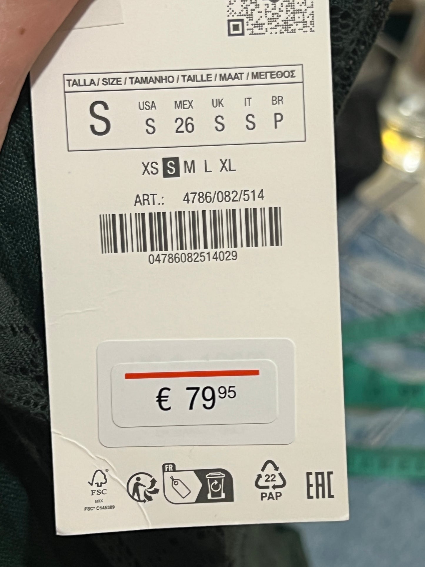 ZARA. Vestido midi verde detalles T.s