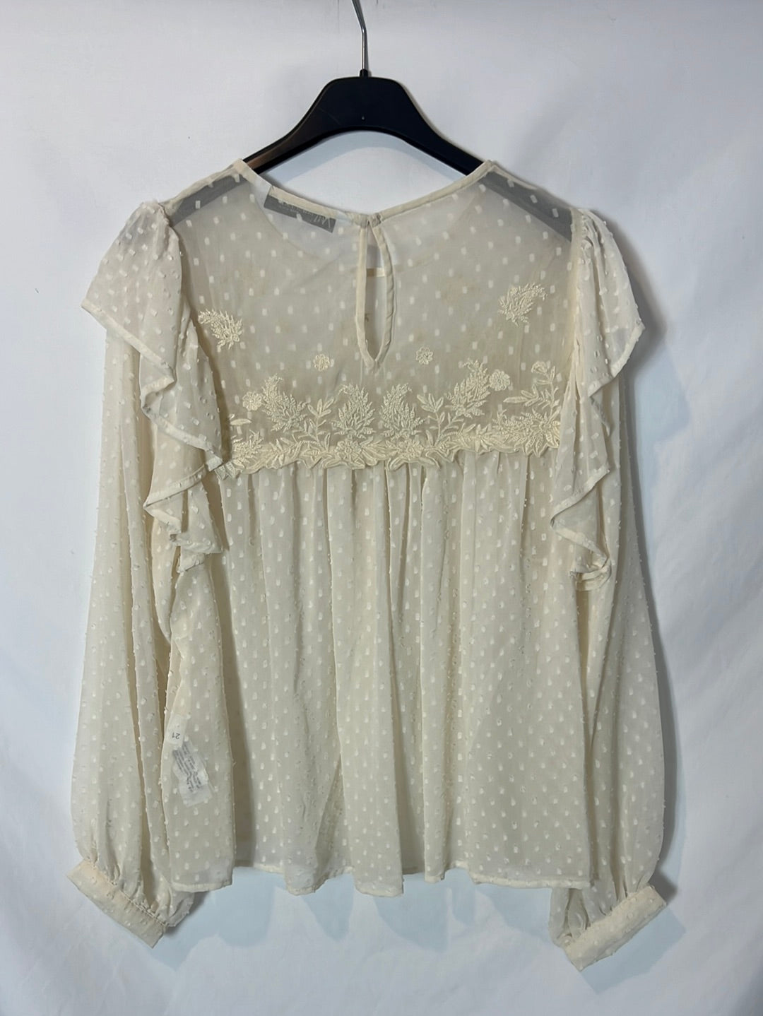 ZARA. Blusa beige claro bordados. T XS