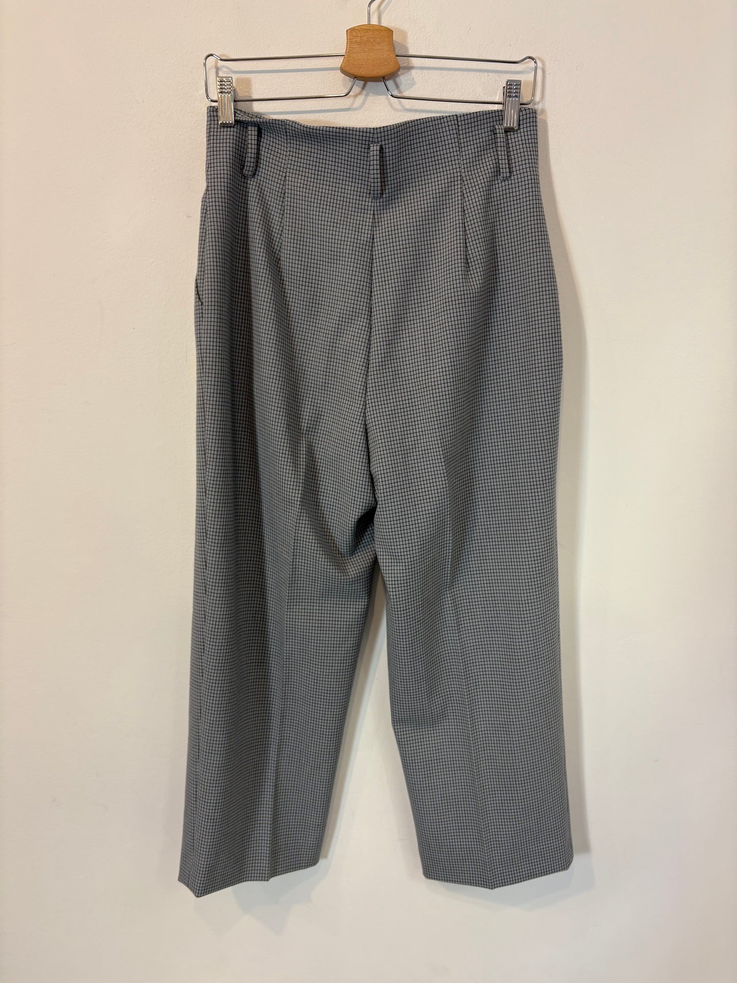 UTERQÜE. Pantalón azul claro cuadros