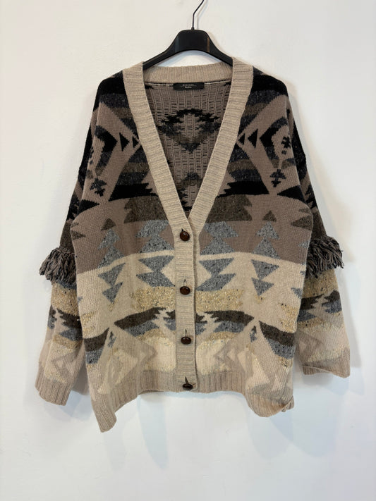 WEEKEND MaxMara. Fringed knit jacket. TM
