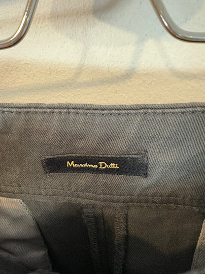 MASSIMO DUTTI. Pantalón chino gris oscuro. T 38