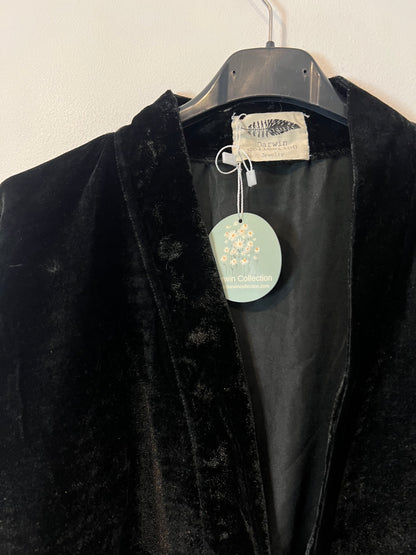 ZARA. Beige flowing blouse. Size M