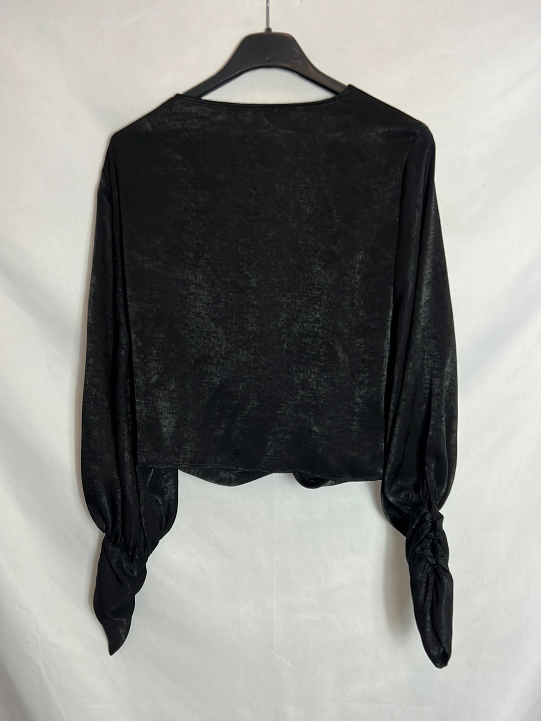 ZARA. Top textura negro nudo. T M