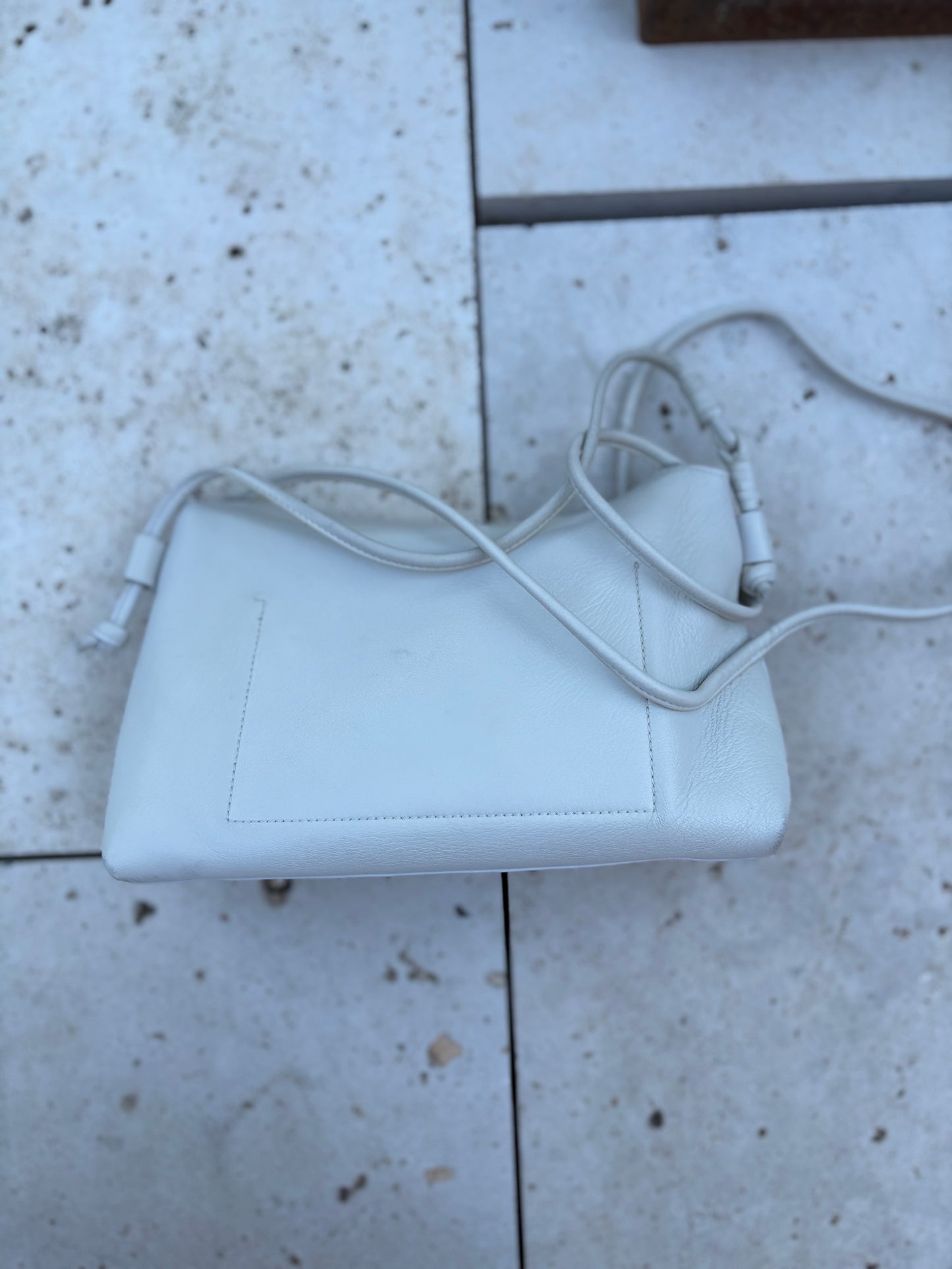 MASSIMO SUTTI. Bolso piel doble asa