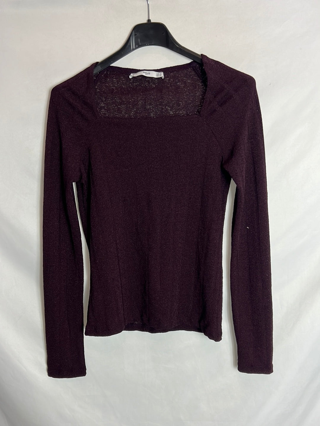 MANGO. Top burdeos canalé T.s