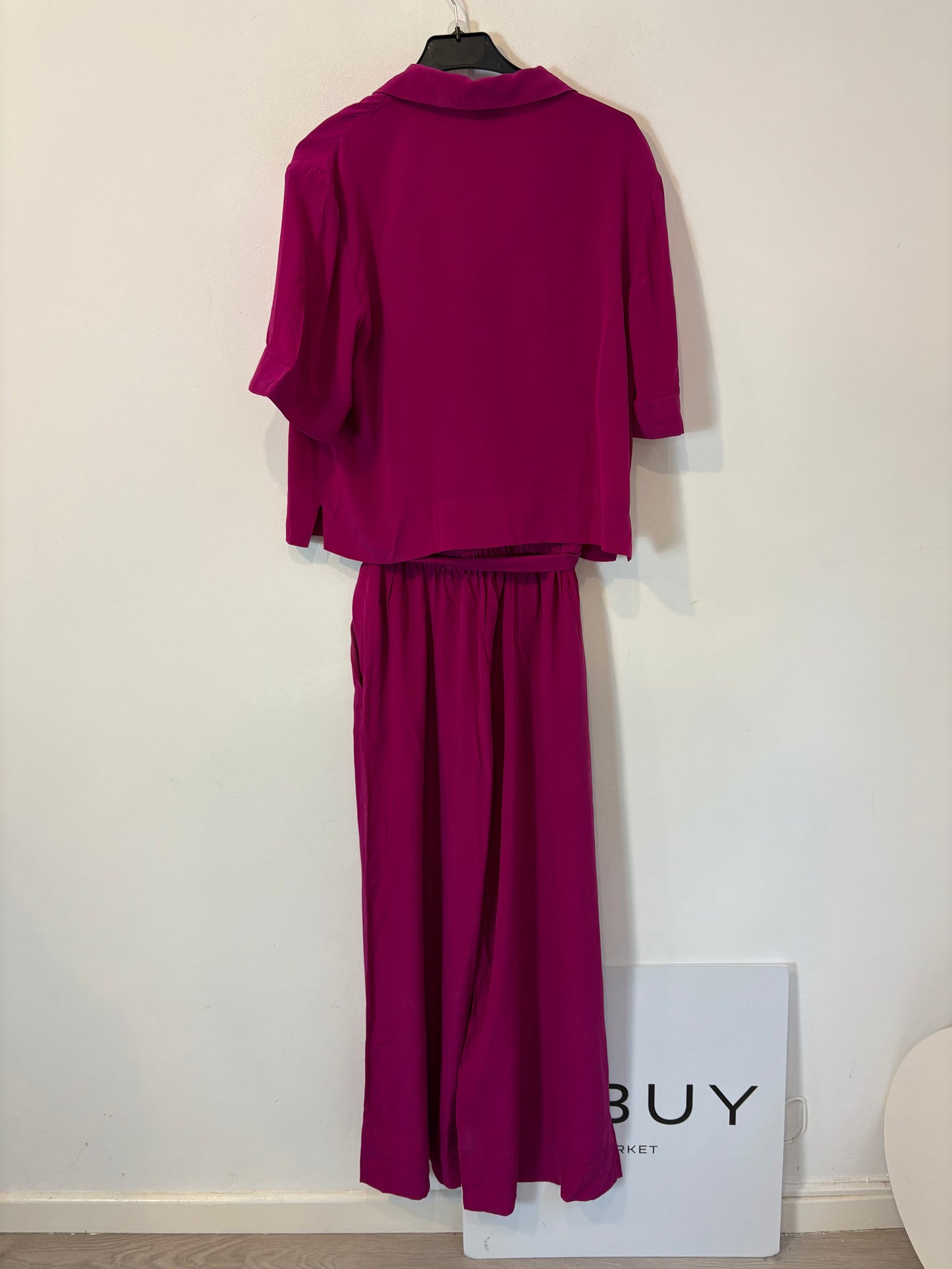 CLAUDIE PIERLOT. Conjunto buganvilla seda