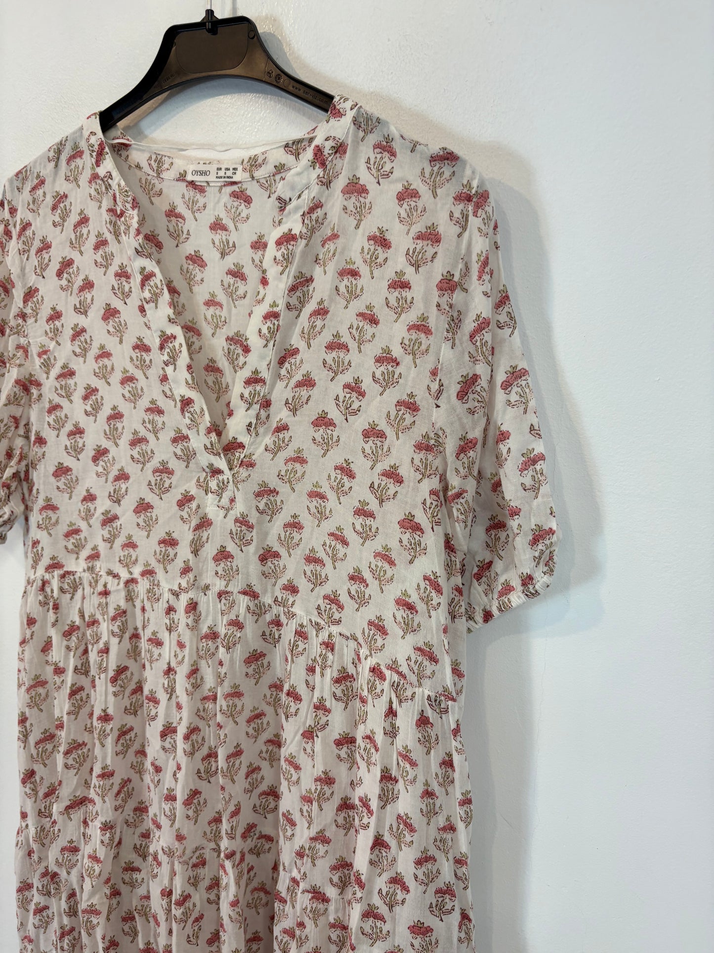 ZARA. Mustard textured back top. TS