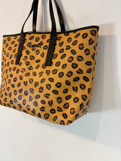 BIMBA Y LOLA. Bolso shopper edición especial