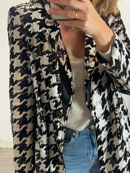 TOPSHOP. Houndstooth Sequin Blazer. TM
