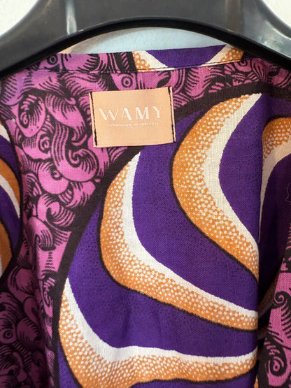 WAMY. Vestido cruzado estampado