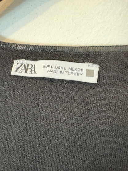 ZARA. Top negro punto elástico. T L
