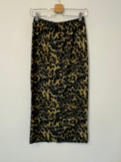 SIMORRA. Falda midi punto estampada