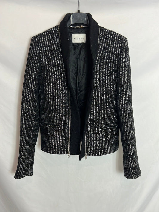 SANDRO. Chaqueta negra hilos plateados