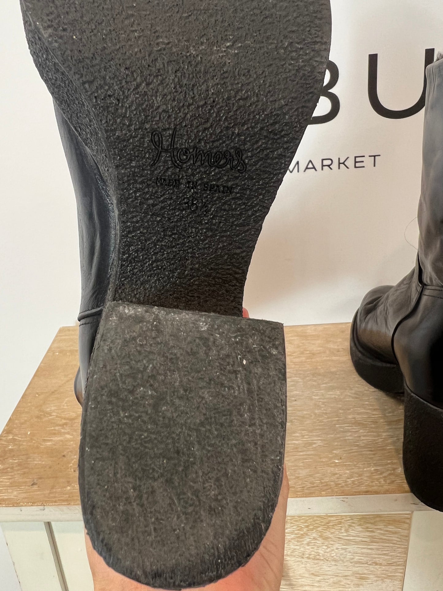 HOMERS. Botines piel pelo interior. T 38. 5